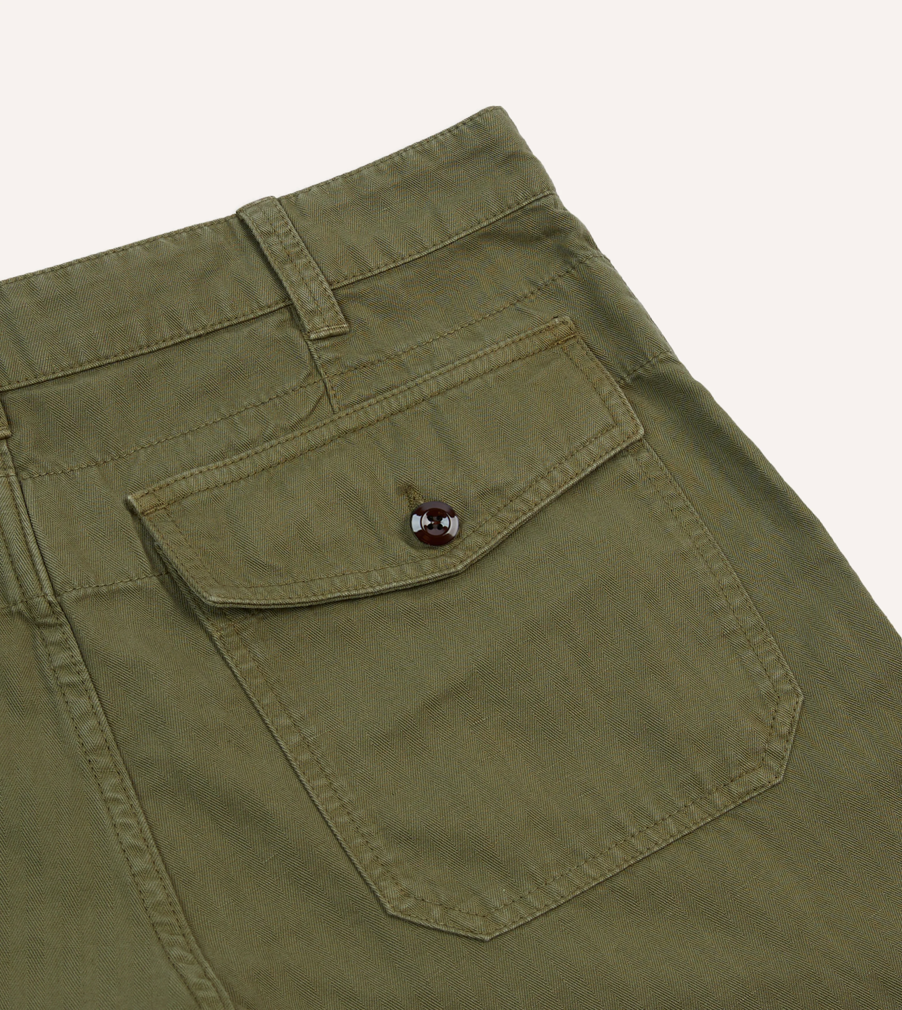 Olive Cotton-Linen Herringbone Fatigue Shorts - Image 4